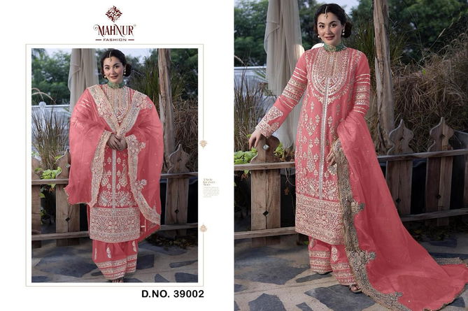 Mahnur Vol 39 By Mahnur Embroidery Georgette Pakistani Suits Wholesale Price In Surat
